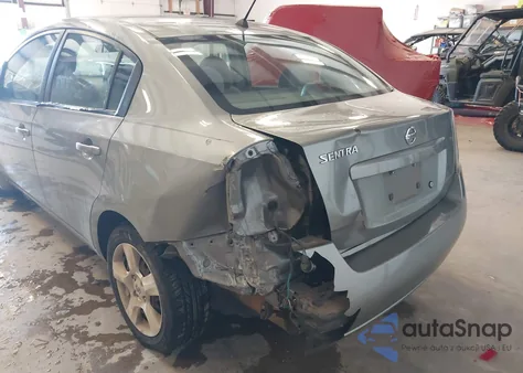 2009 Nissan Sentra 2.0S z USA, uszkodzony, nr VIN 3N1AB61EX9L628260